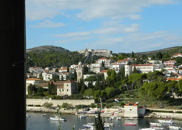 Seaview - Zf Hvar Pensjonat 4*